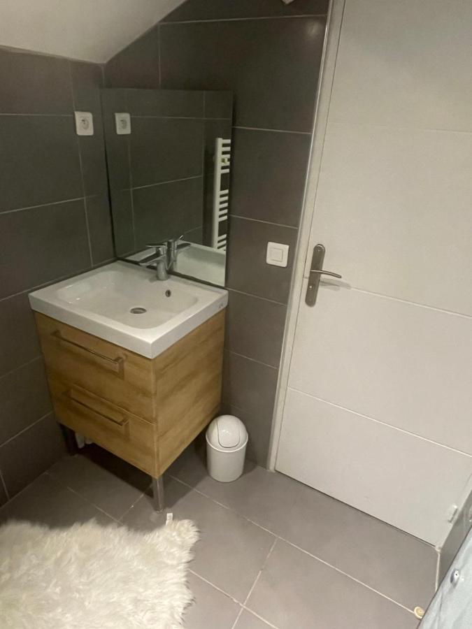 Beau Appartement Calme A Partager Марсель Экстерьер фото